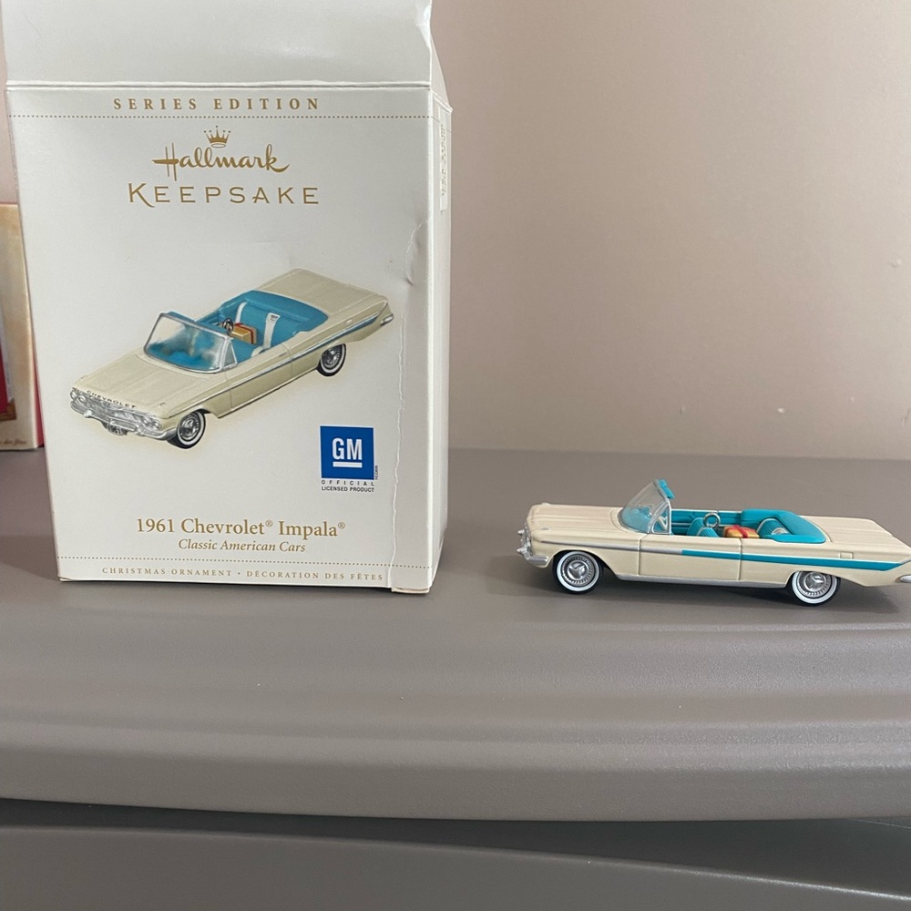 Hallmark Keepsake Christmas Ornament 1961 Chevrolet Impala